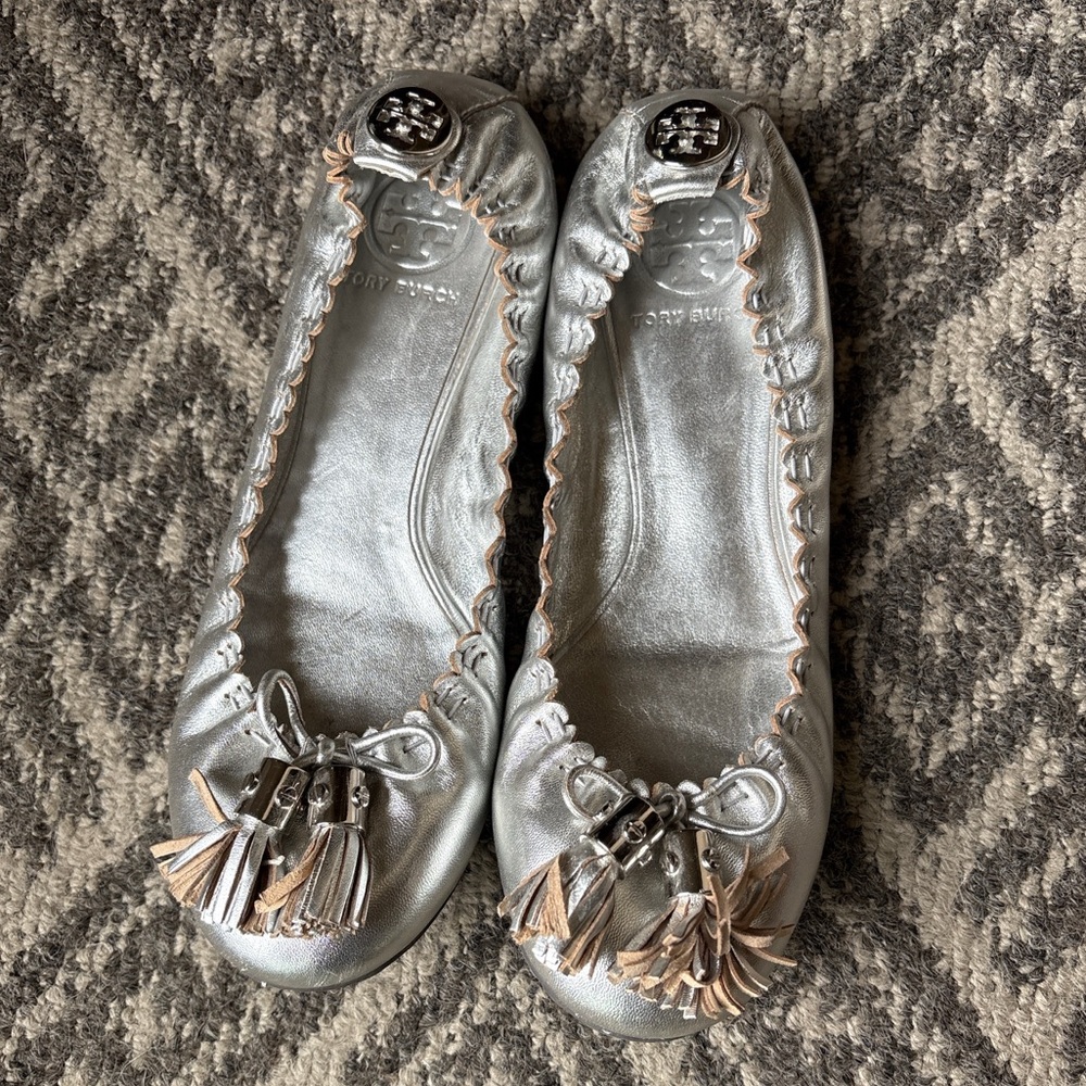 Tory Burch Metallic Ballet Flats with Tassels 7.5